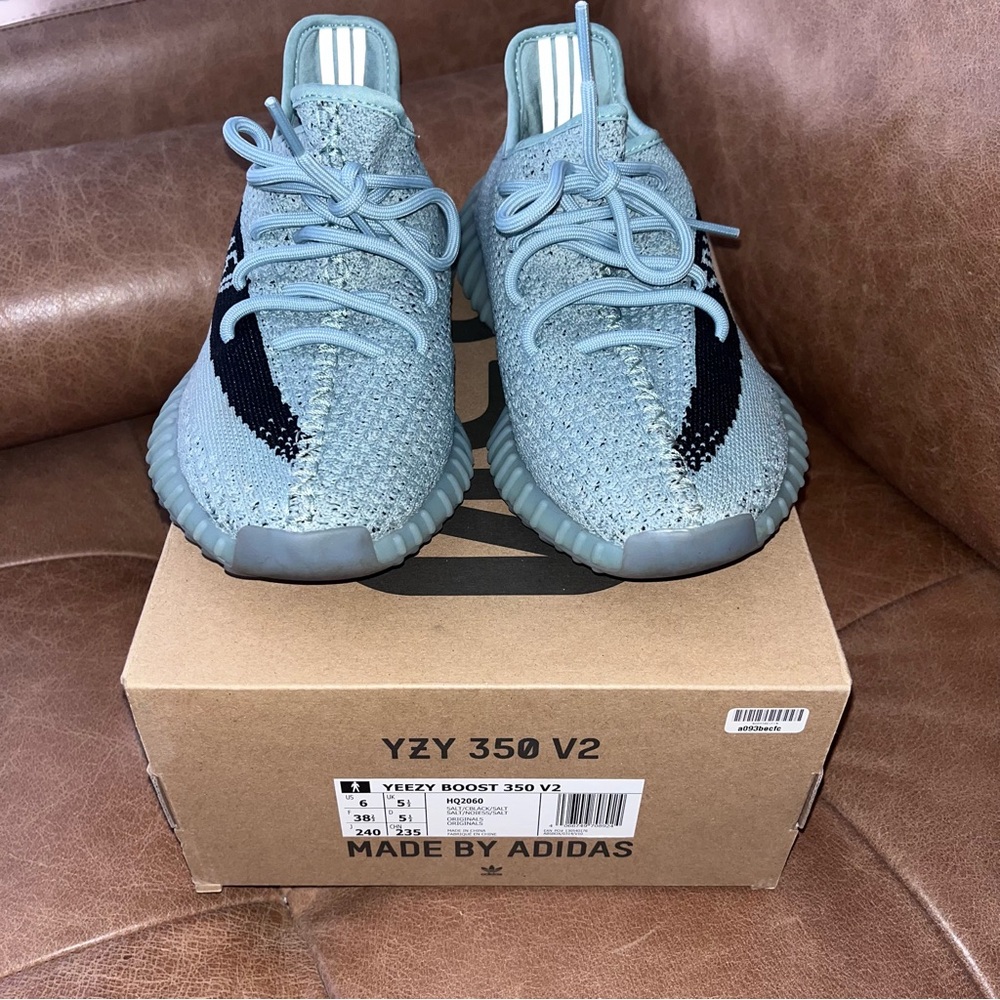 HQ2060 ADIDAS YEEZY BOOST 350 V2 SALt men’s size 6T